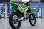 Kawasaki KX500 2026: potencia off-road extrema, motor legendario y diseño renovado para el motocross