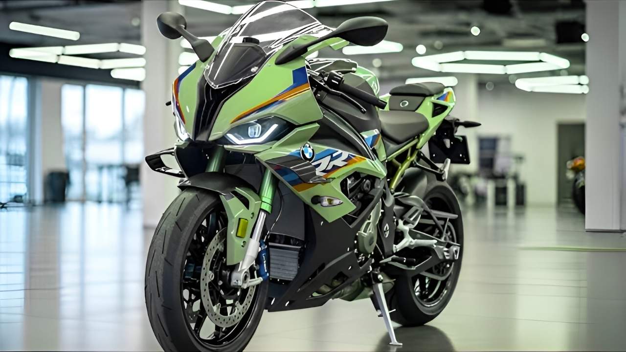 BMW M 1000 RR 2026: Descubre la moto más rápida y potente de BMW al detalle